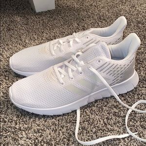 brand new women’s adidas sneakers